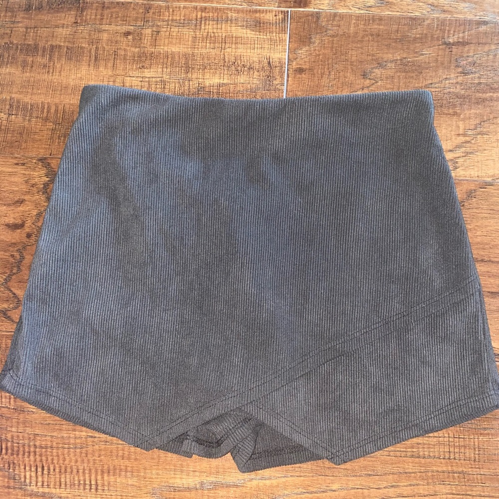 Gray Blue Blush Skort